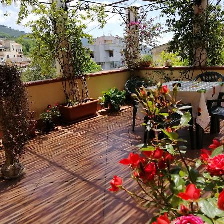 B&B Moscani Салерно Экстерьер фото